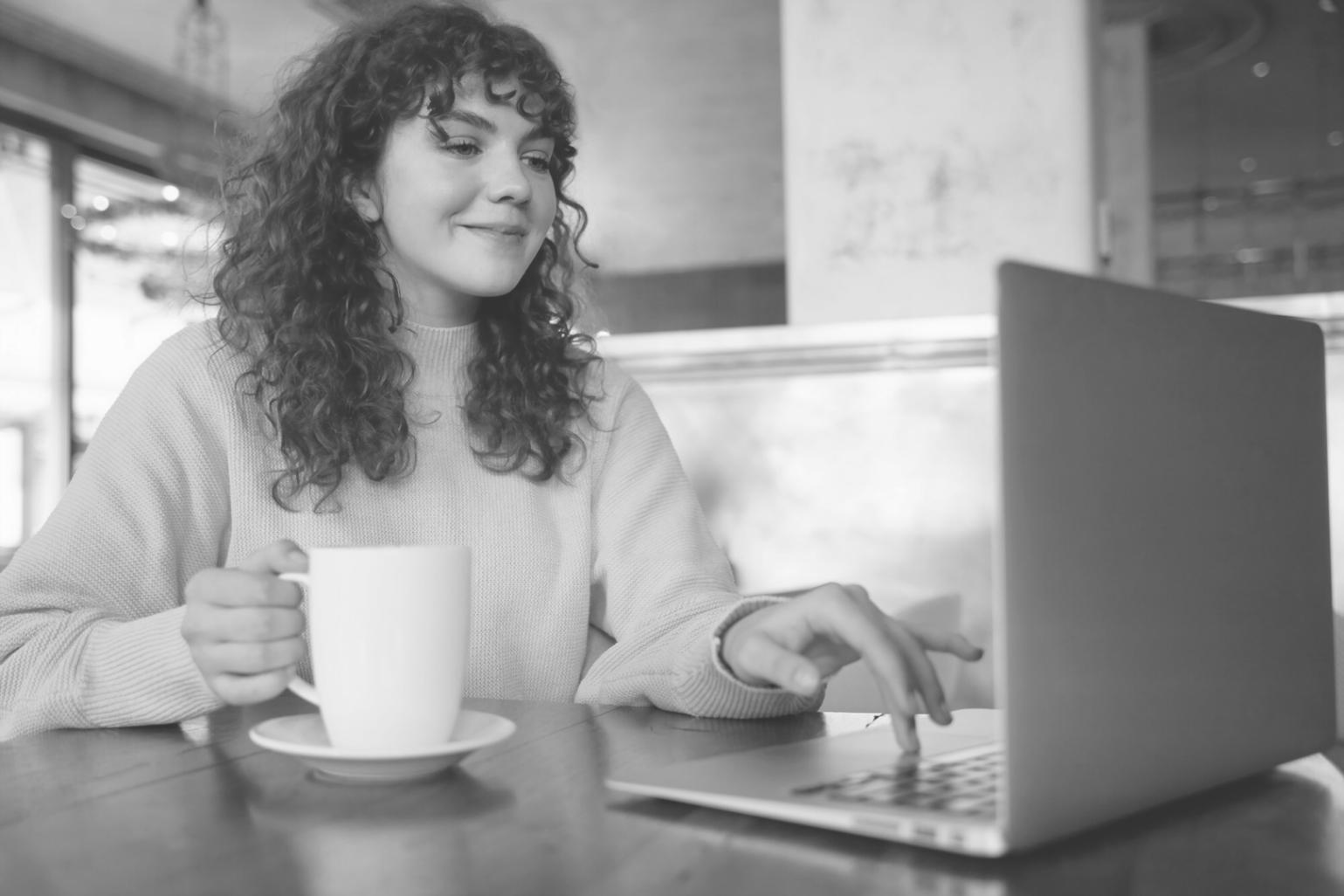 Arbeitsumgebung unseres Teams mit modernen Entwickler-Tools